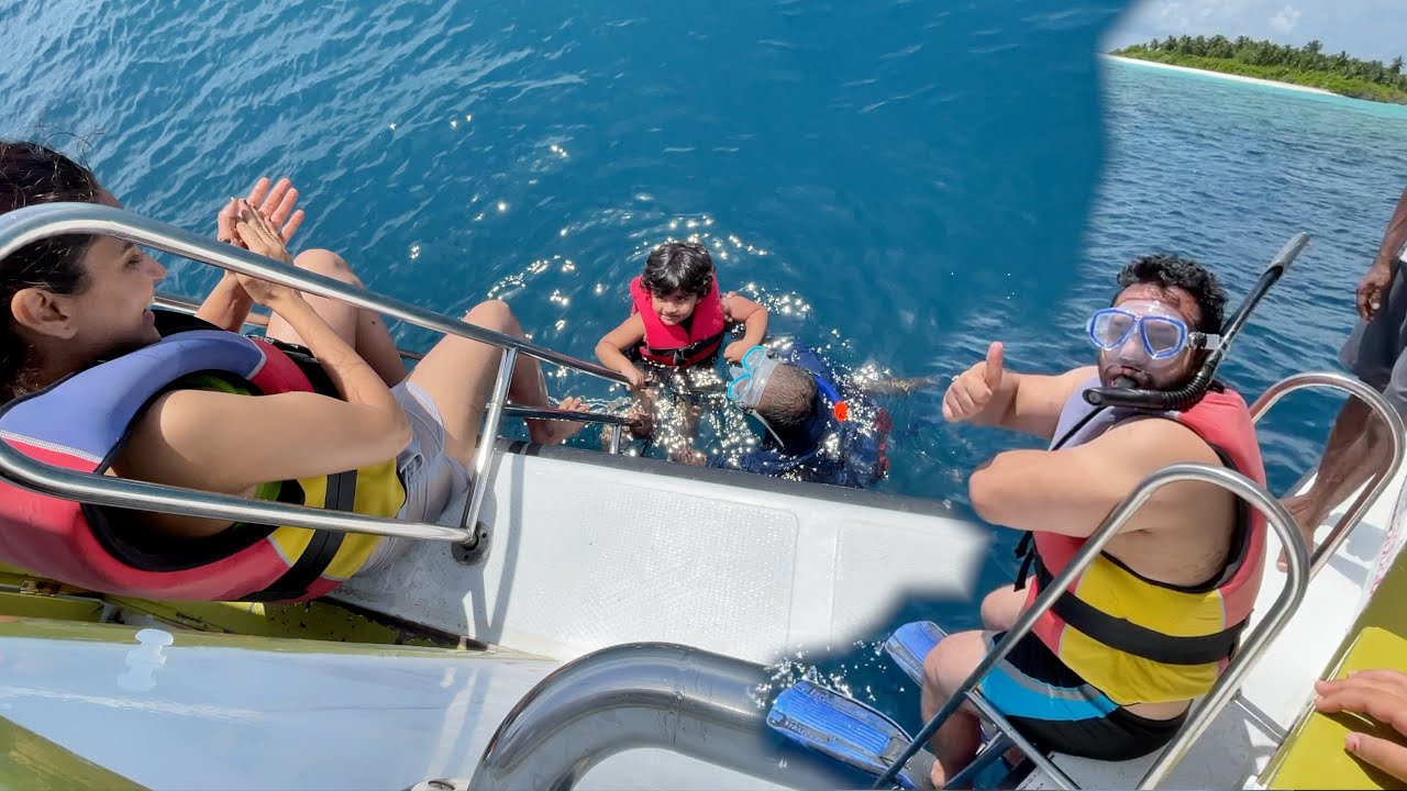 In the middle of the sea with Family 🐟