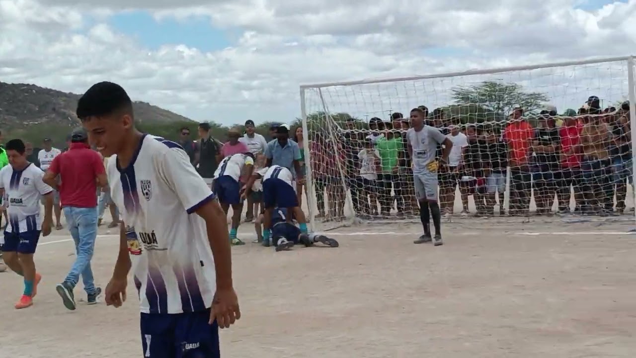 Copa são Geraldo, hoje, domingo, semifinal, decisão nos pênaltis. Lendários passa para grande final 
