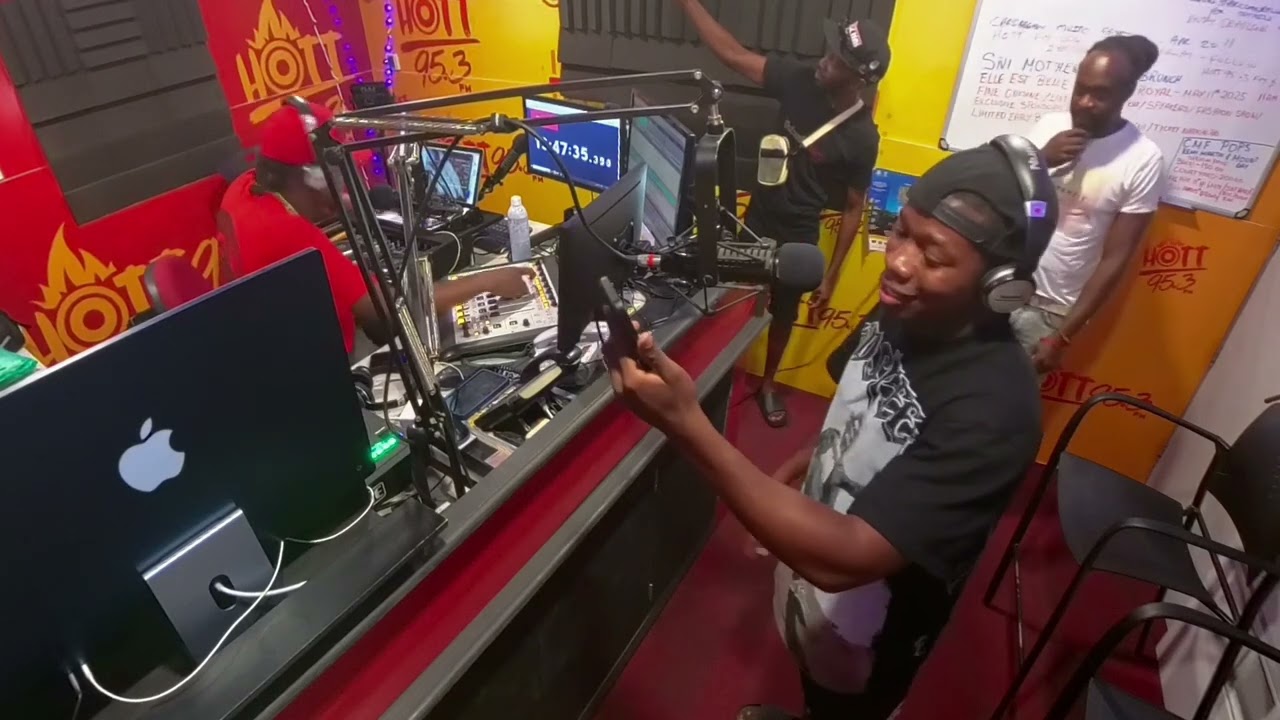 Jagwa De Champ, Jordan English, Fari & Pepperz LIVE Inside HOTT 95.3FM Barbados (Jack Hammer Riddim)