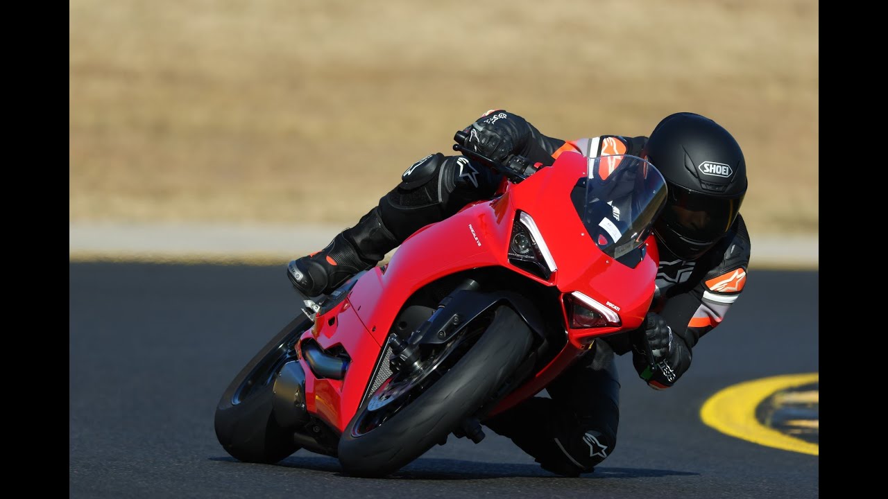 Ducati V2 Panigale SMSP Lap 1:44.7 - Sydney Motorsport Track Day