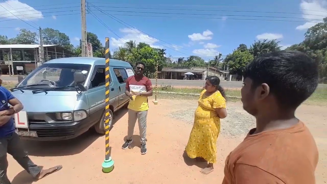 Revers Training Wickrama Driving School වාහන පසුපසට පැදවීම වික්‍රම රියදුරු පාසල