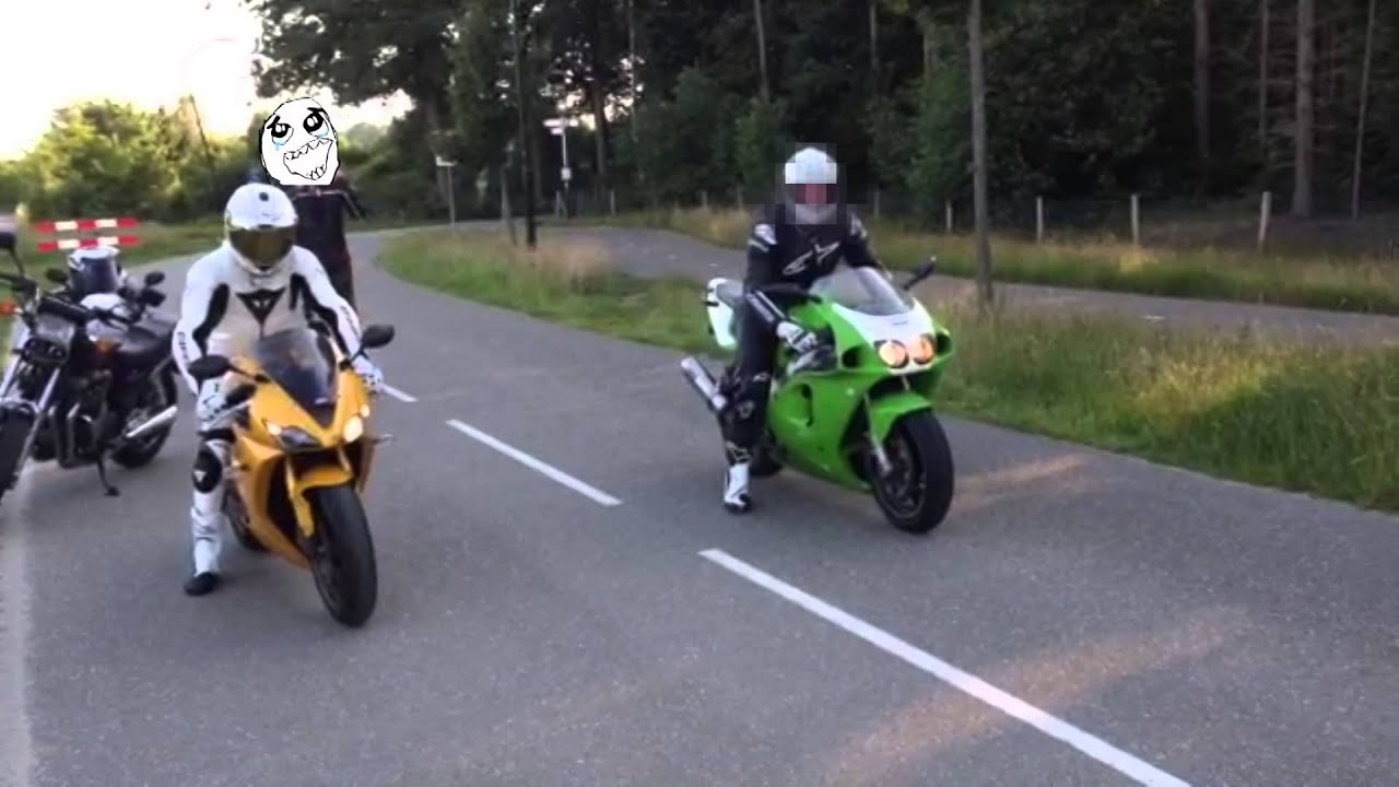 Kawasaki ZX7R vs Triumph Daytona 675