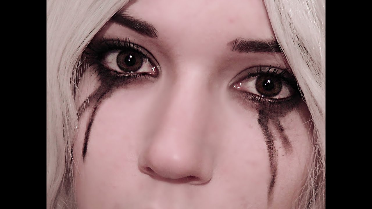 Crying Banshee Look - Super Easy Halloween Look for Everyone!