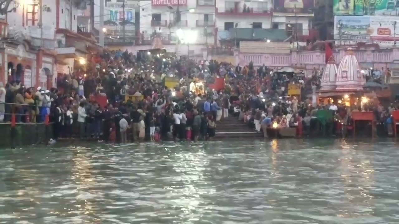 Ganga Aarti - A divine experience at Har Ki Paudi, Haridwar