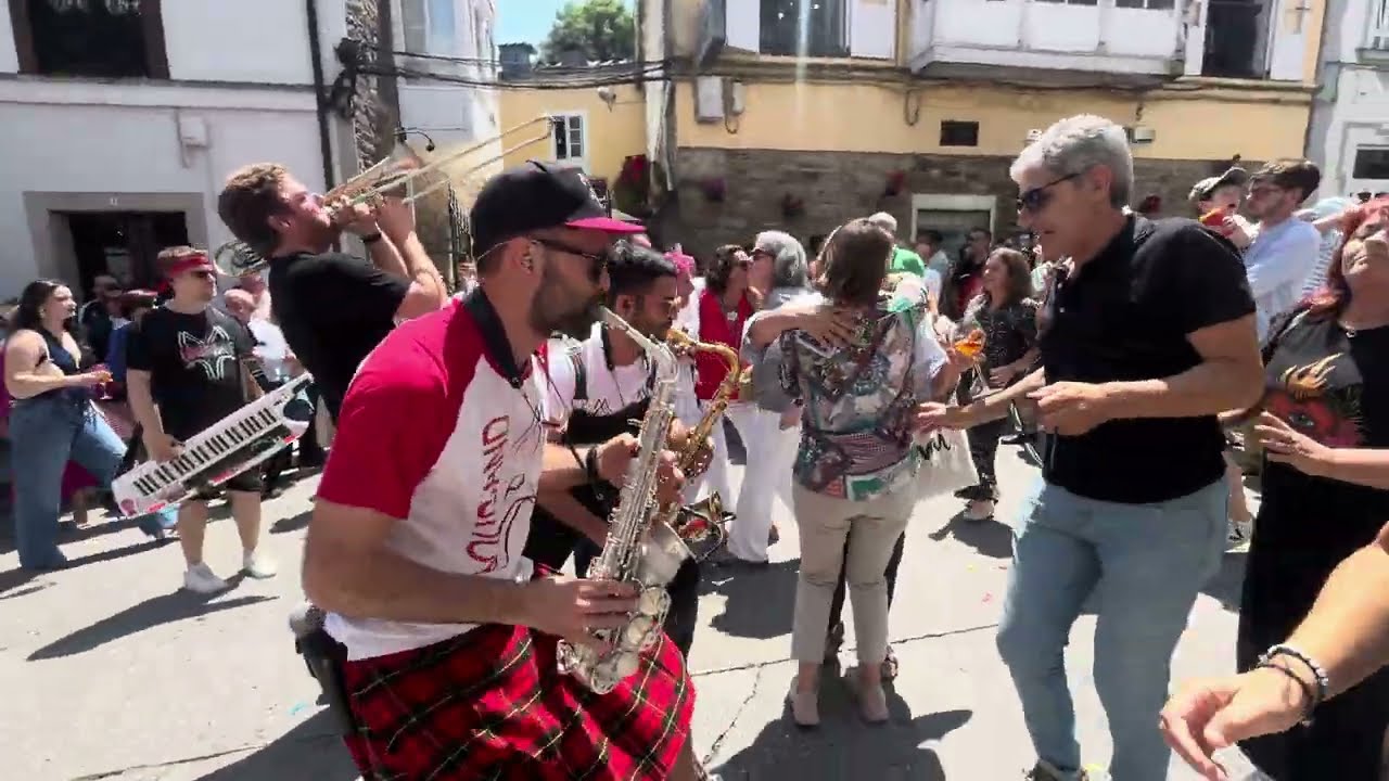 Louband - Bella Ciao ( Directo Fonsagrada )