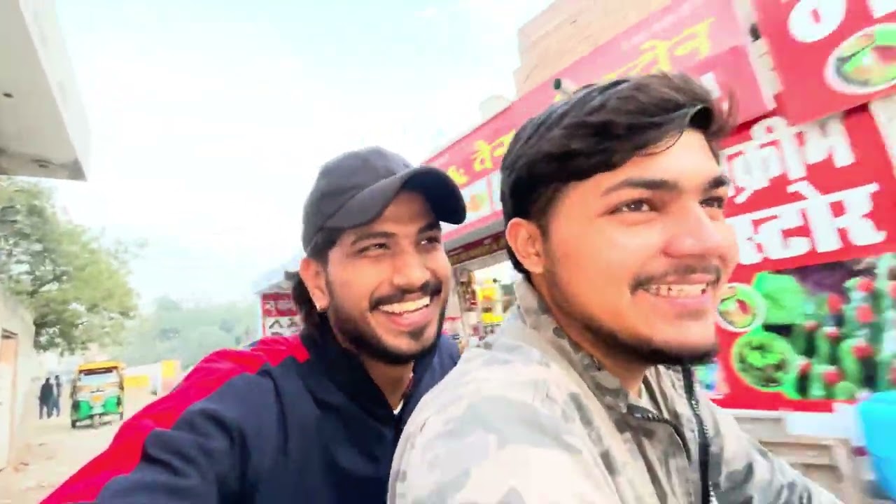 Shoot k bich ki bat 😂