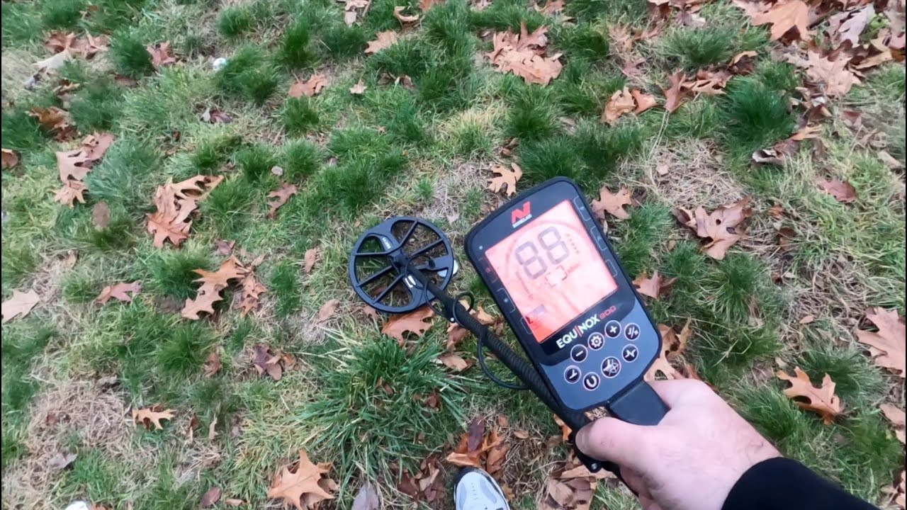 Тест глубины Minelab Equinox 900 против Minelab Manticore