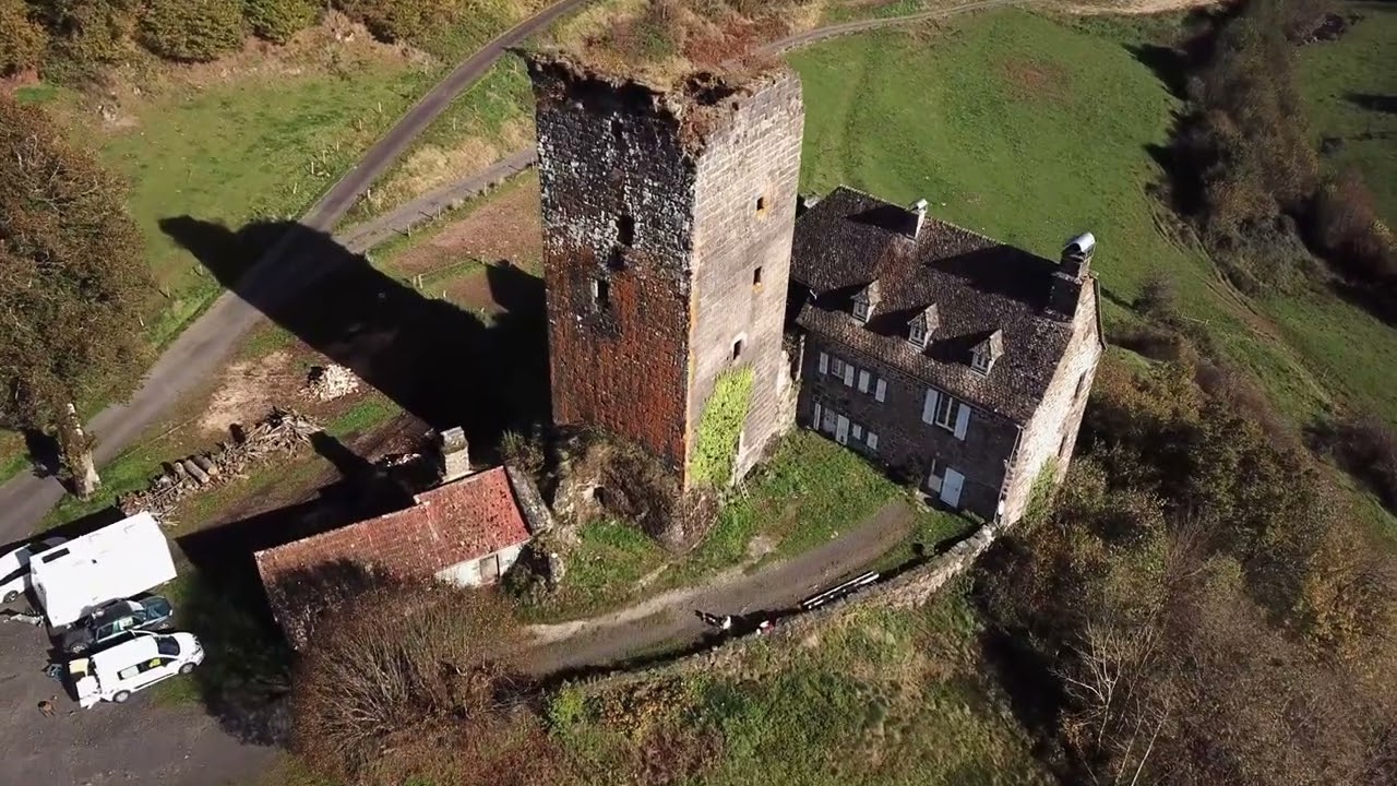 Tour de Marzes - St Cernin - Cantal