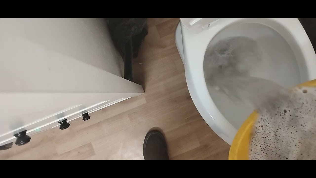 Cleaning 🧼🧹 🫧🪥@jakeprosser-WATER-HEATERS