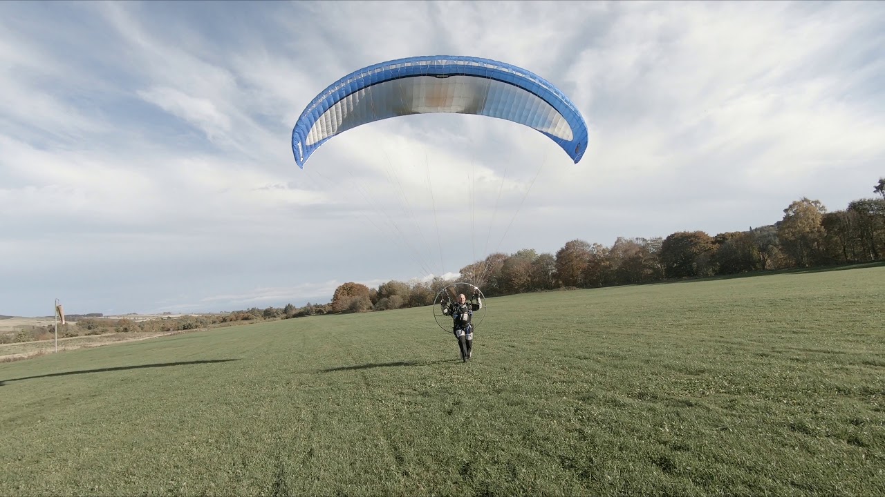 Alex,s school of paramotoring