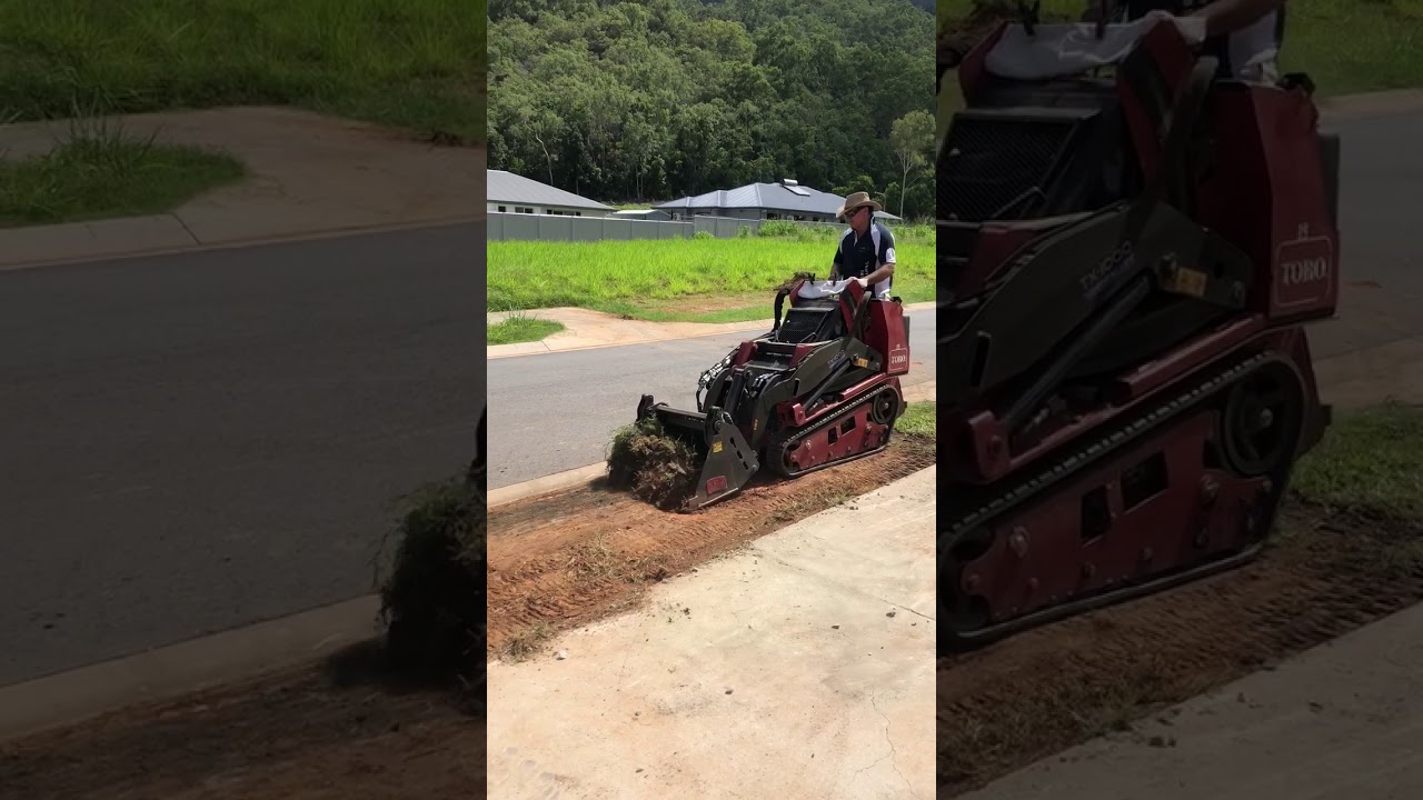 TX1000 Narrow track mini digger / bobcat