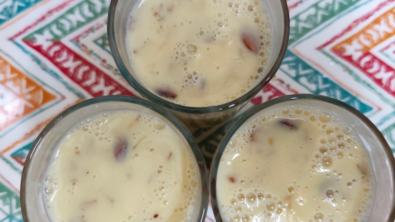  काजू बदाम मिल्कशेक (Kaju Badham Milk shake)
