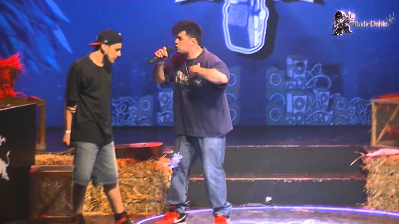Papo Mc vs Tai - 4 cuartos Batalla de los Gallos Red Bull 2013 Argentina - Radio Doble HH