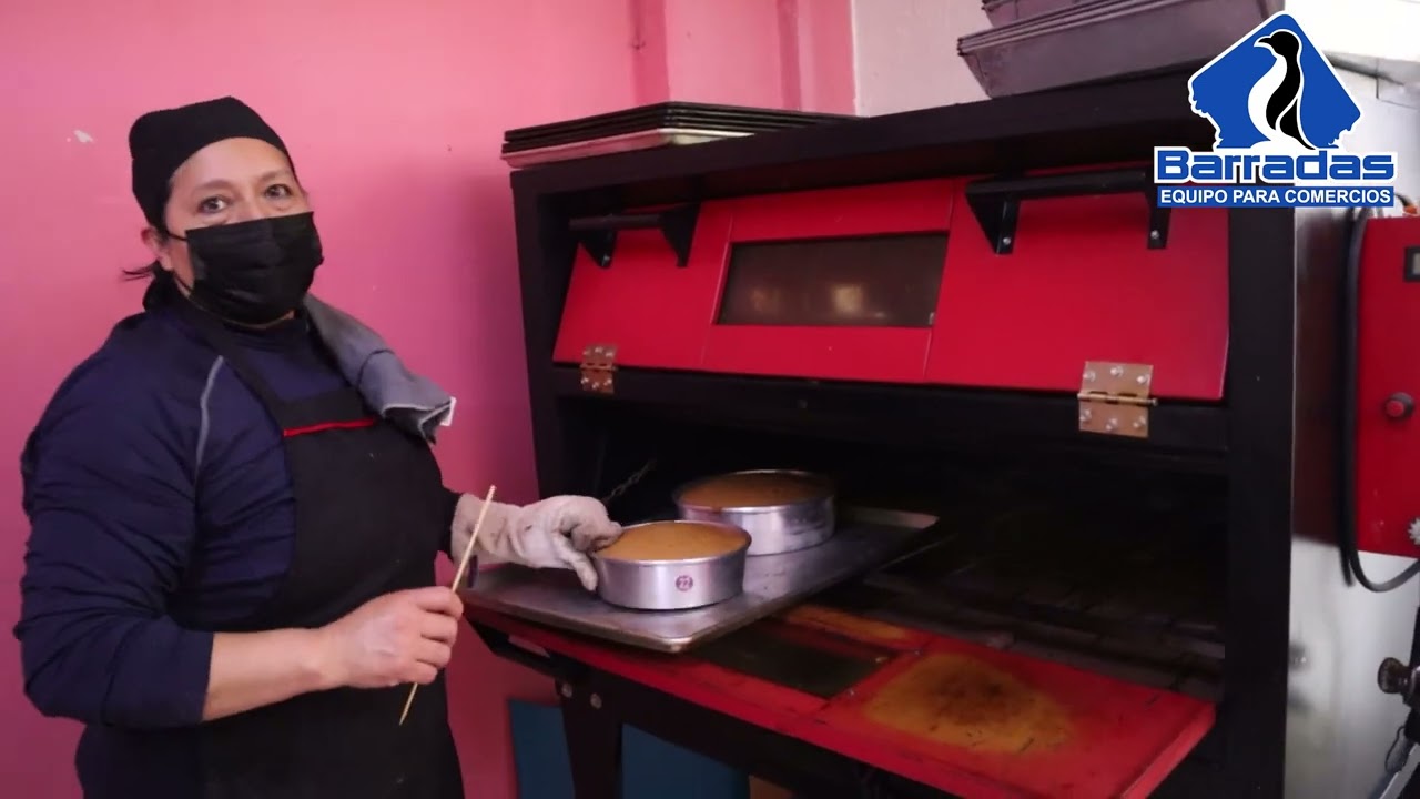Pasteler&iacute;a La Tradicional