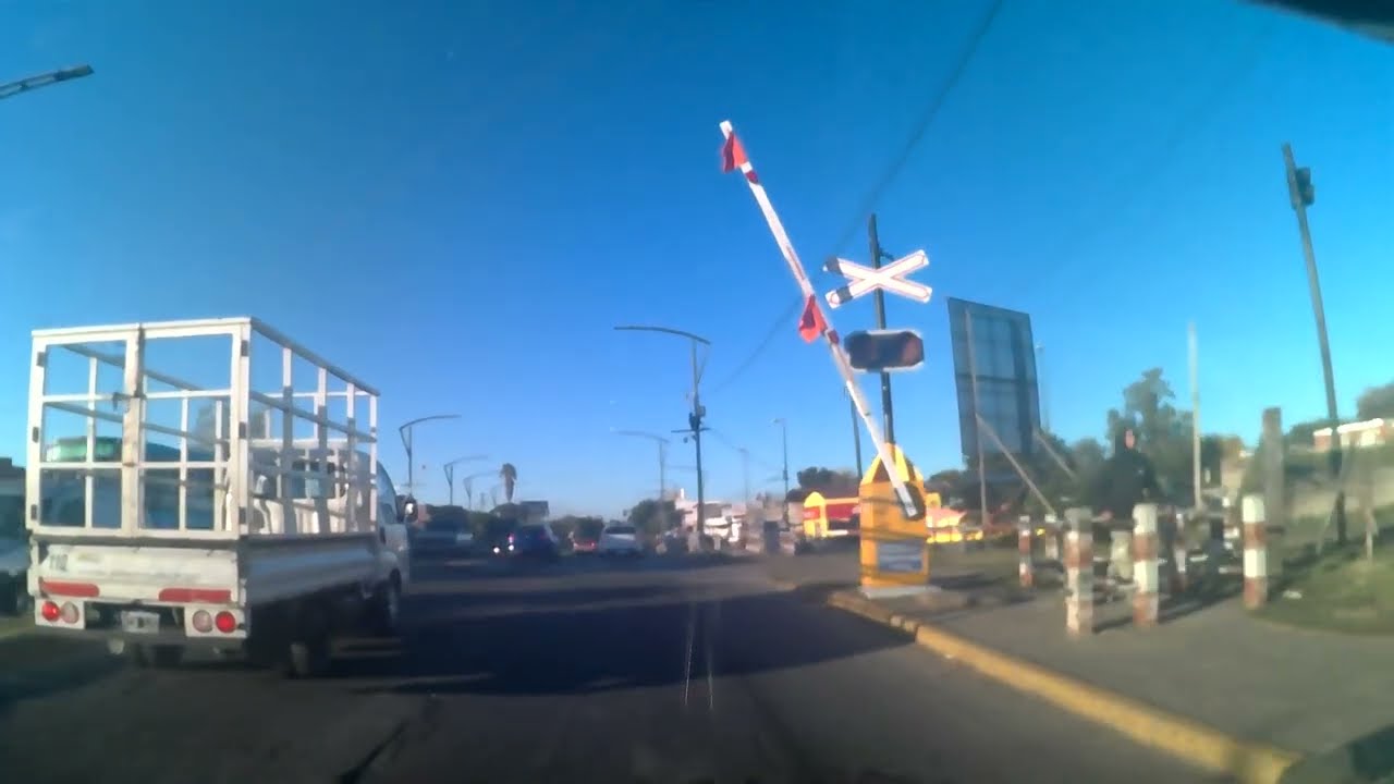 Rosario, Santa Fe - Blvd. Oroño de inicio a ruta 9 - Vista auto, driving