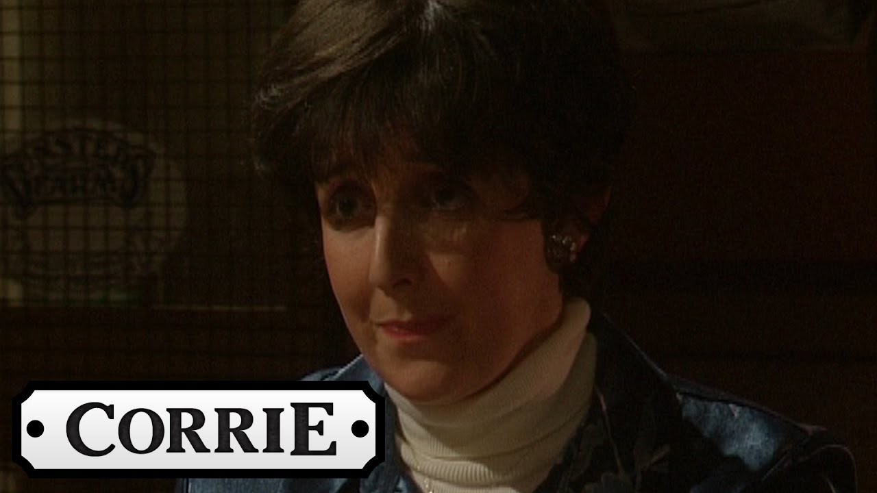 Coronation Street - Hayley Tells Roy That She's Transgendered