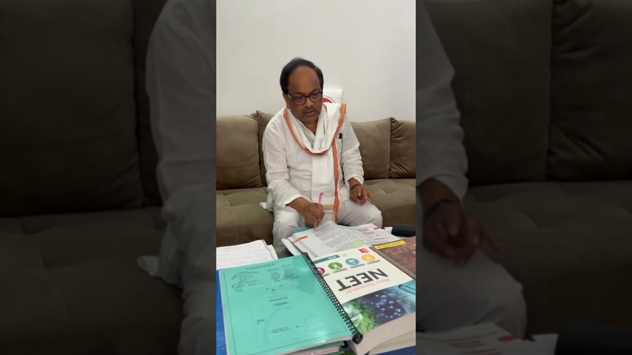 सभी प्यारे बच्चो को समर्पित  ALL NEET ASPIRANTS | NEET 204 | Dr. S.P. SINGH SIR | newlight #short