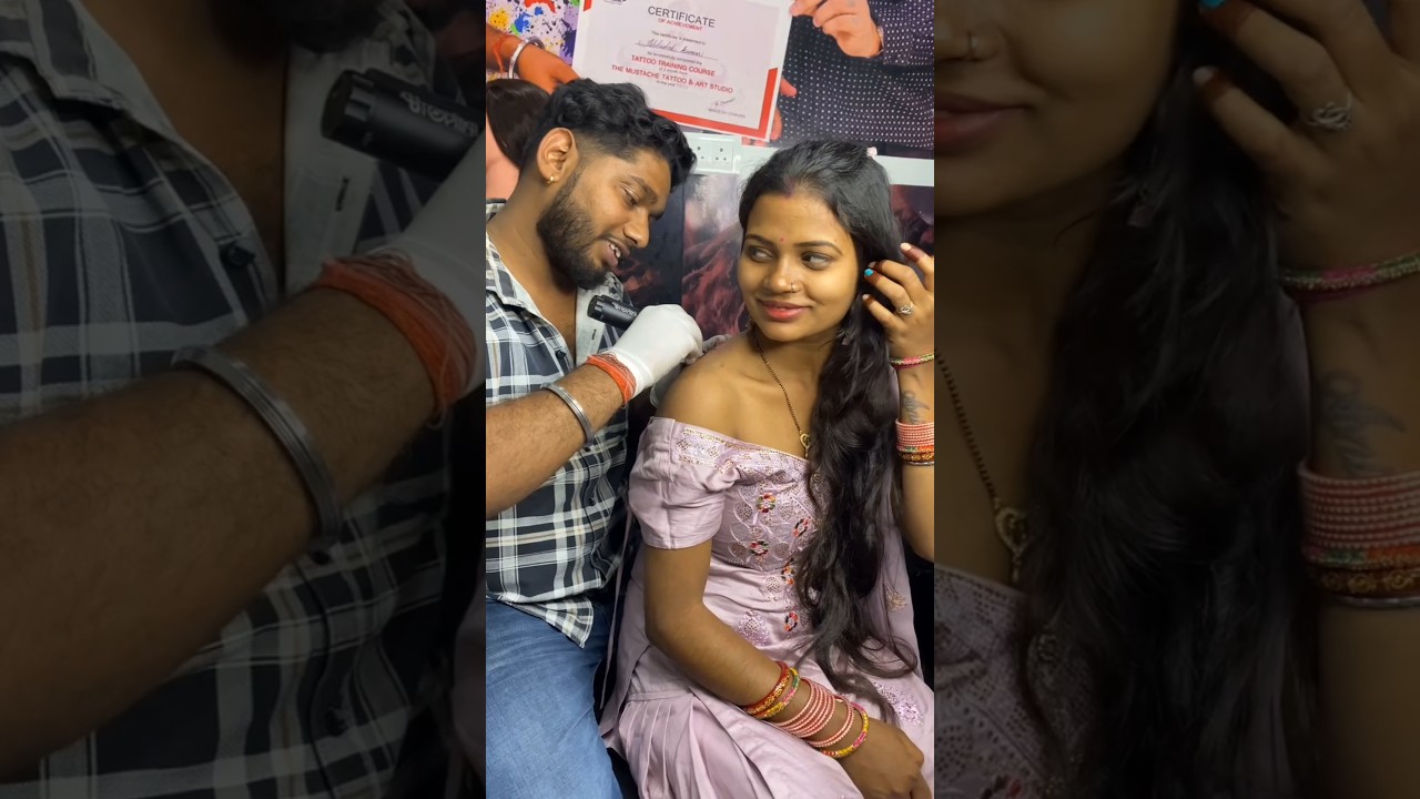 क्या चु**पा है 😳💧🌡️Amazing girl back tattoo🌡️❄️ 