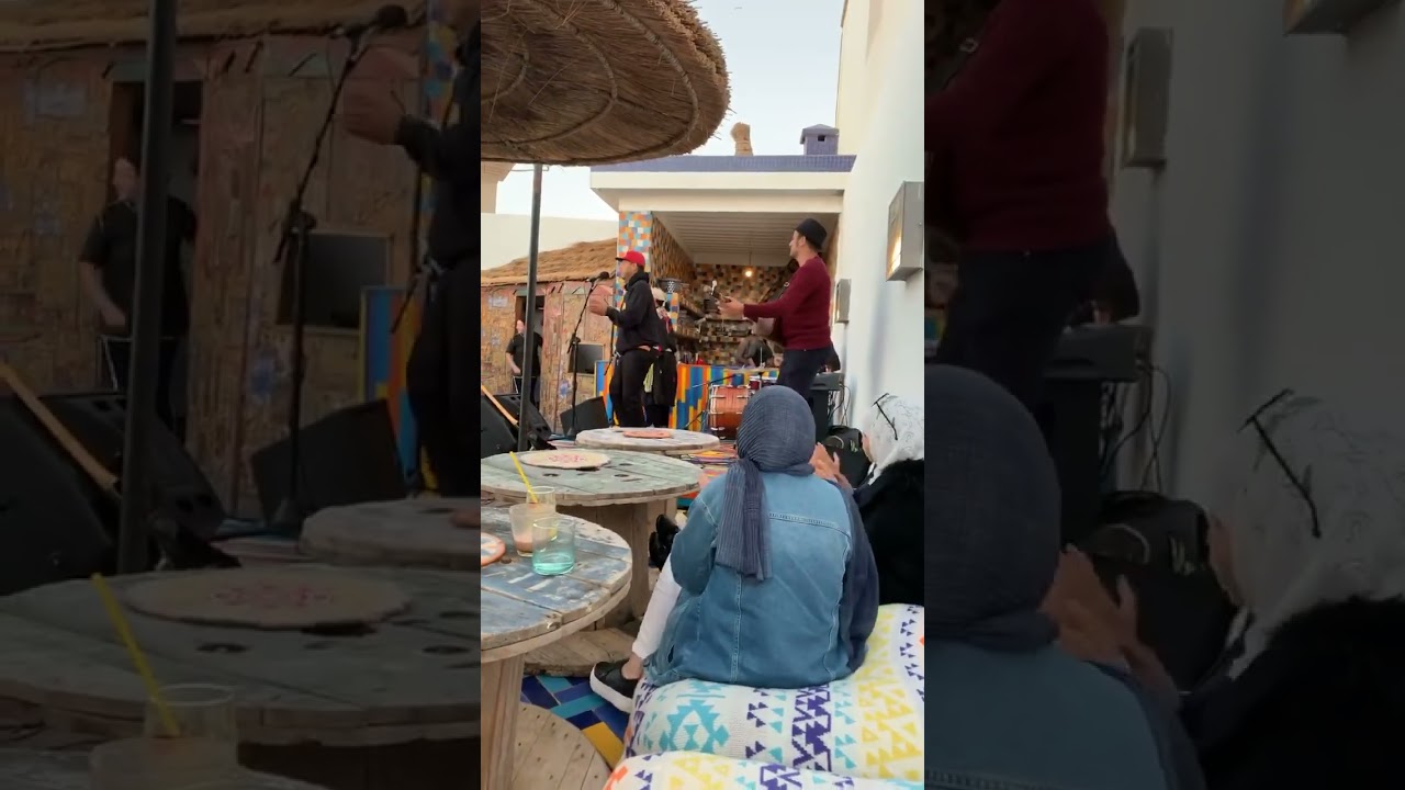 🇲🇦 Listening to Gnaua music at Salut Maroc