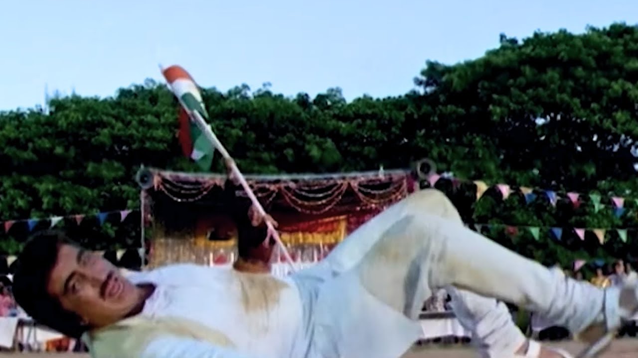 Climax - Aaj Gaddar Neta Ke Seene Main Tiranga Lehrayega - Shakti Kapoor, Govinda Action - Hathkadi