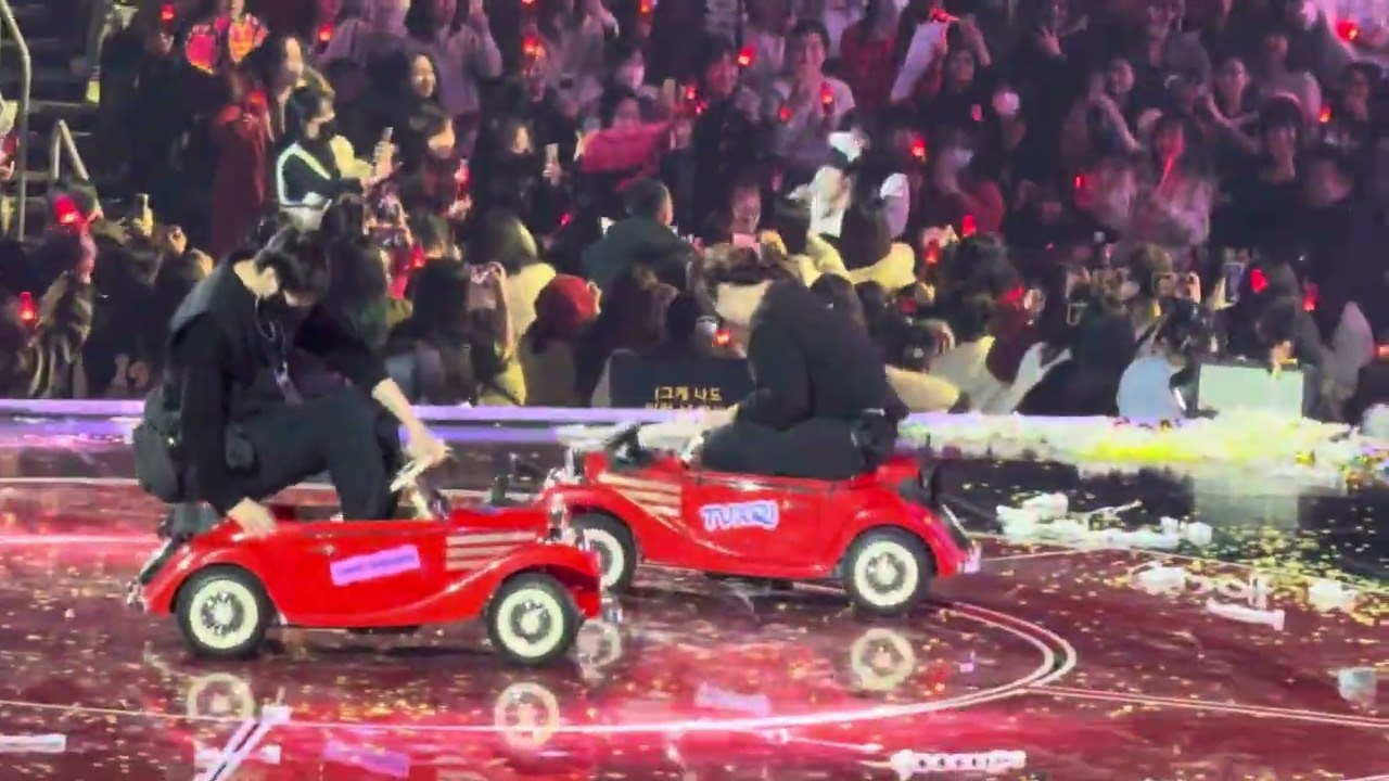 TVXQ 20&2 DRIVE〜CrazyLove〜Balloons 12/30