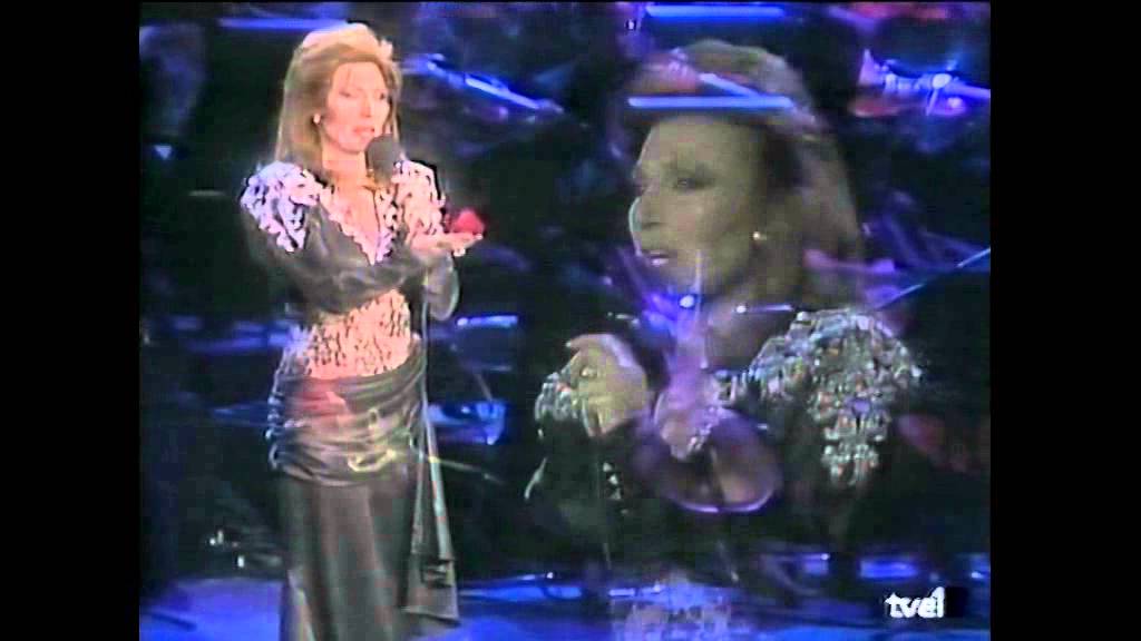 ROCÍO JURADO / En vivo / 