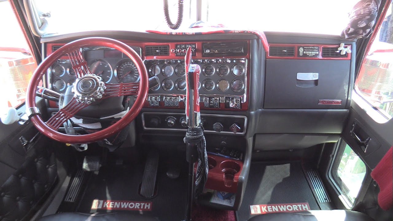 2007 Kenworth W900 Custom Truck - What an Interior!