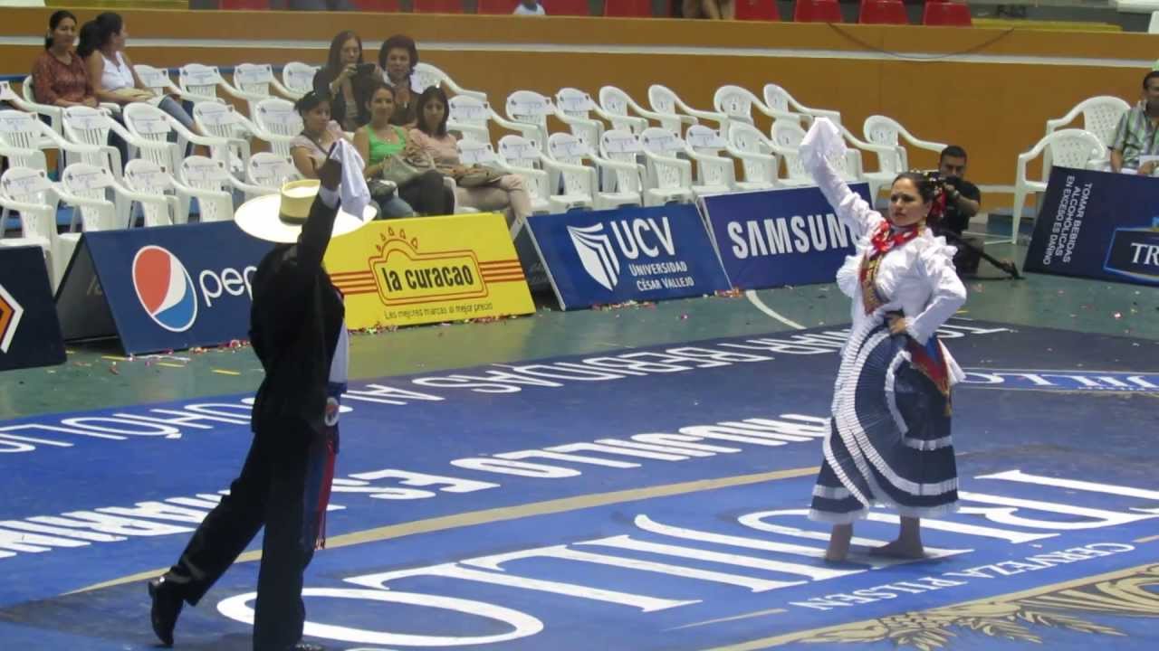 53 CONCURSO NACIONAL MARINERA - CAMPEONES LAUREADOS - CESAR ZAPATA Y MARICARMEN OLORTEGUI
