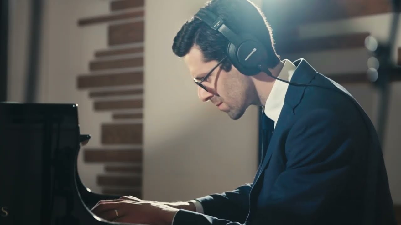 How Long Has This Been Going On? - Gabriel Latchin Trio