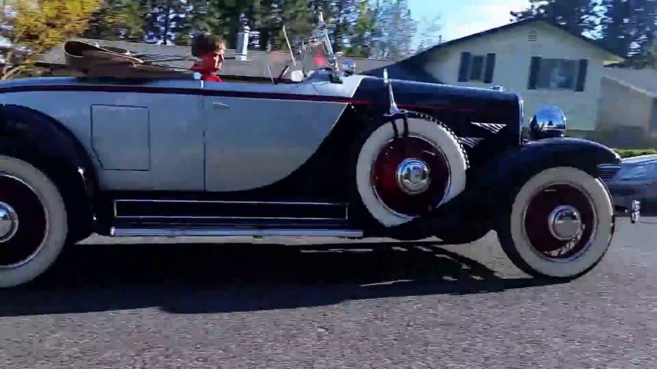 1930 Chrysler Model 77 Roadster