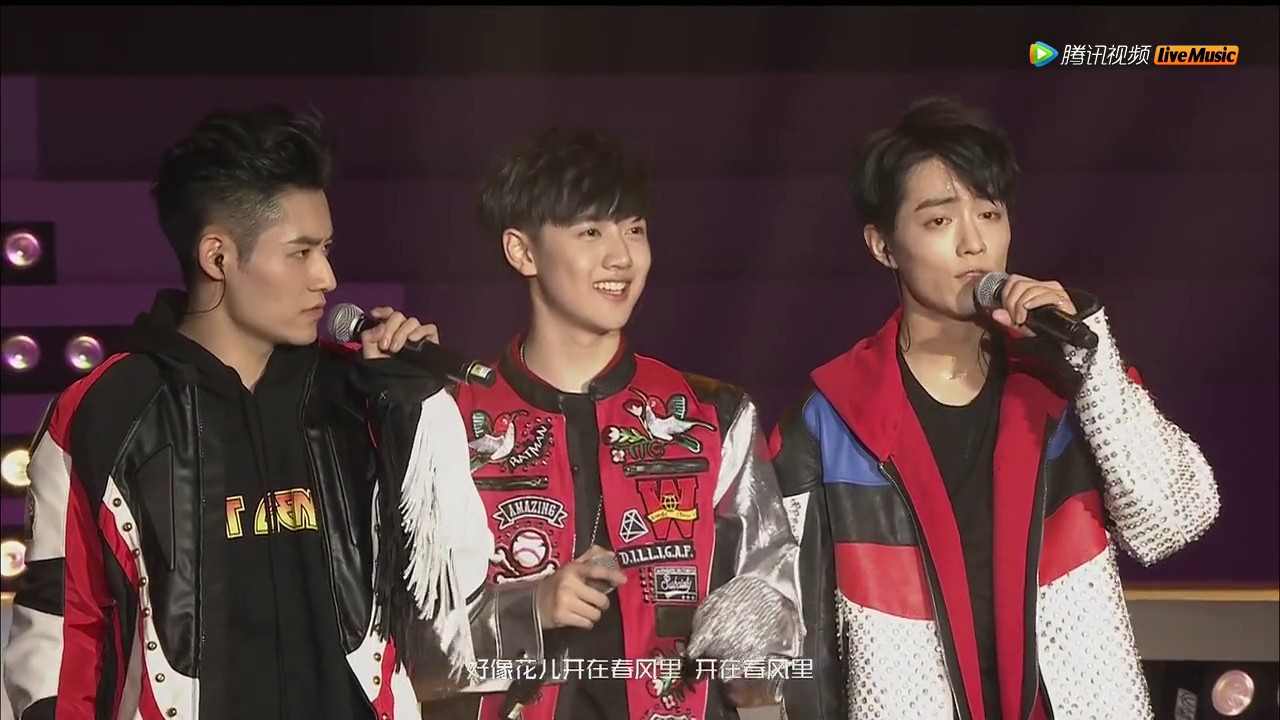 X玖少年团上海演唱会 XNINE Shanghai Concert 20170402:《甜蜜蜜+可爱女人》