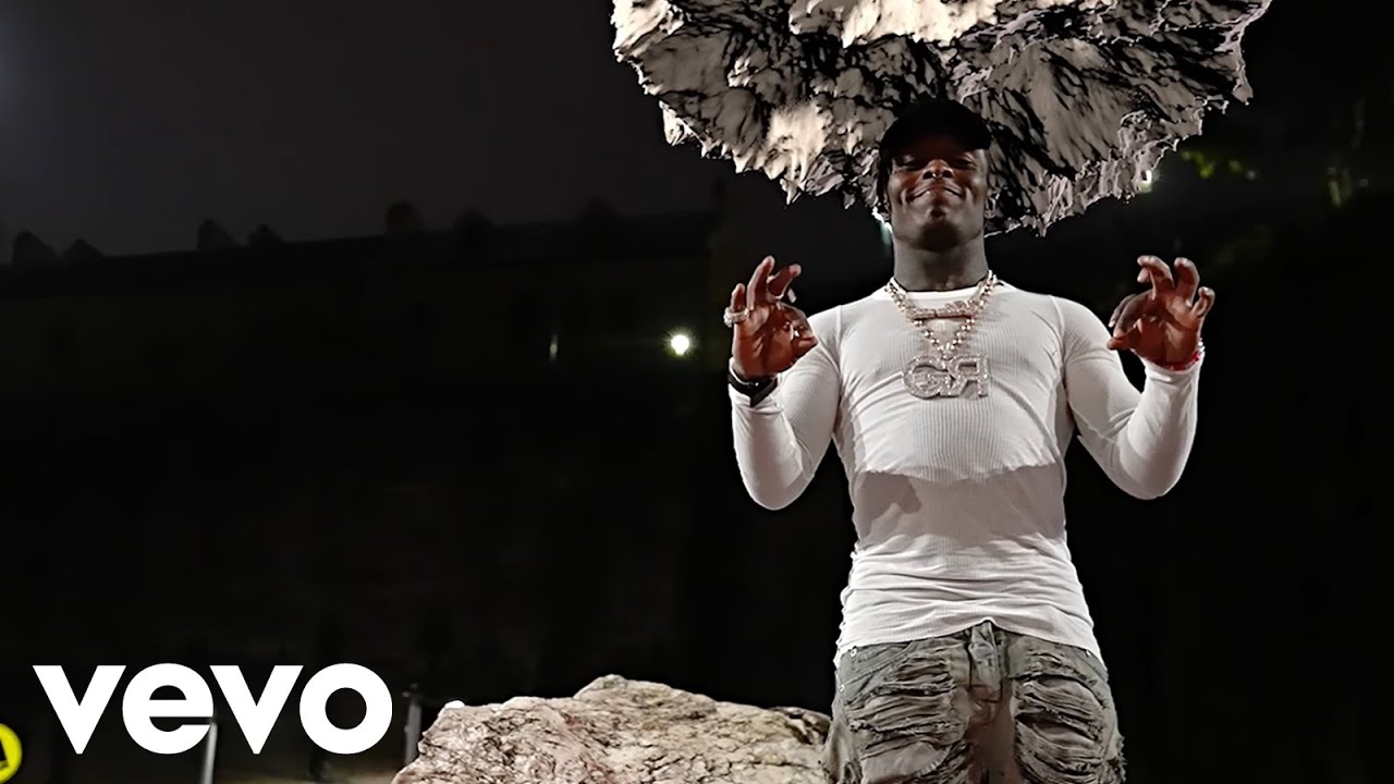 Lil Uzi Vert ft. Lil Baby - No Miss  [Music Video]