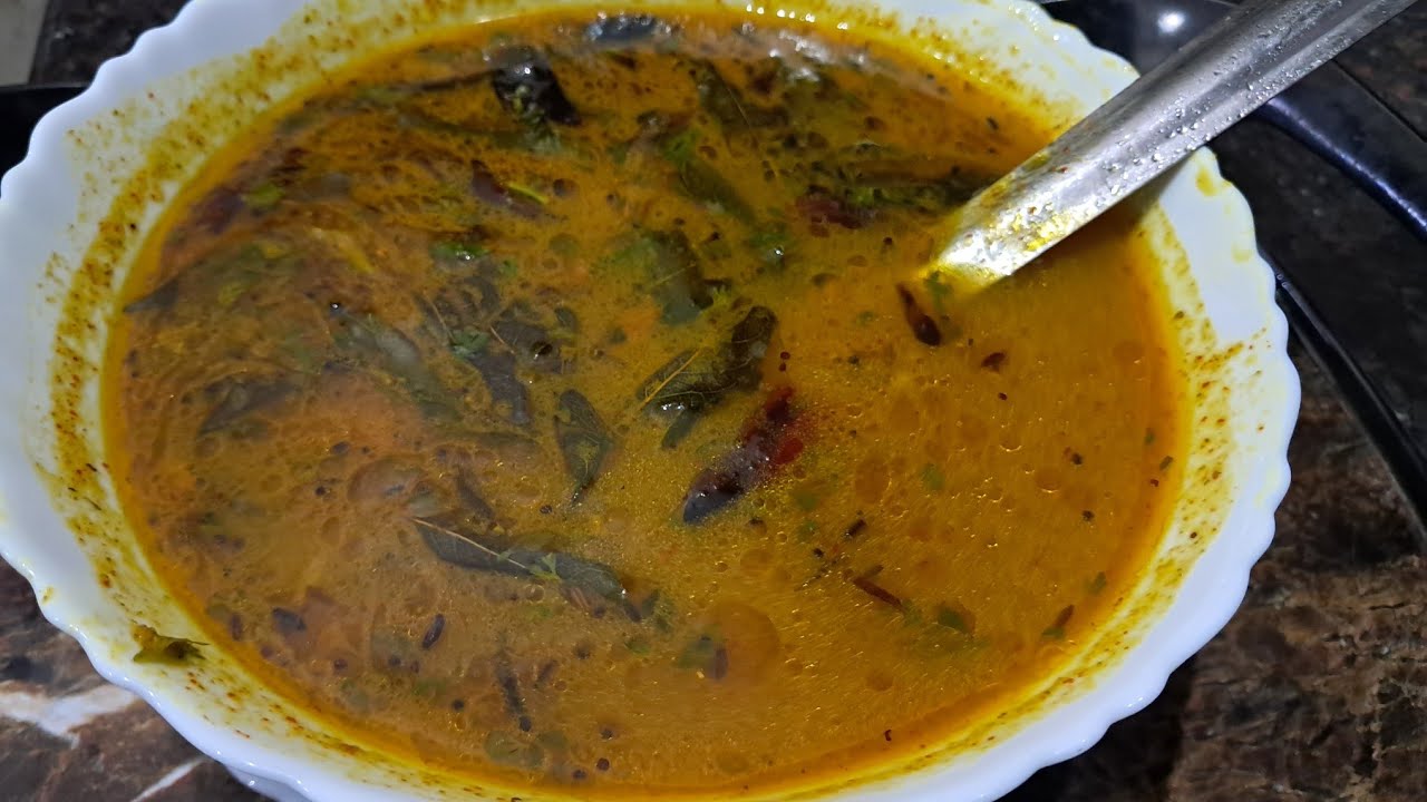 Authentic South Indian Rasam Curry Recipe | Spicy & Tangy Comfort Food | Rasam ka Salan
