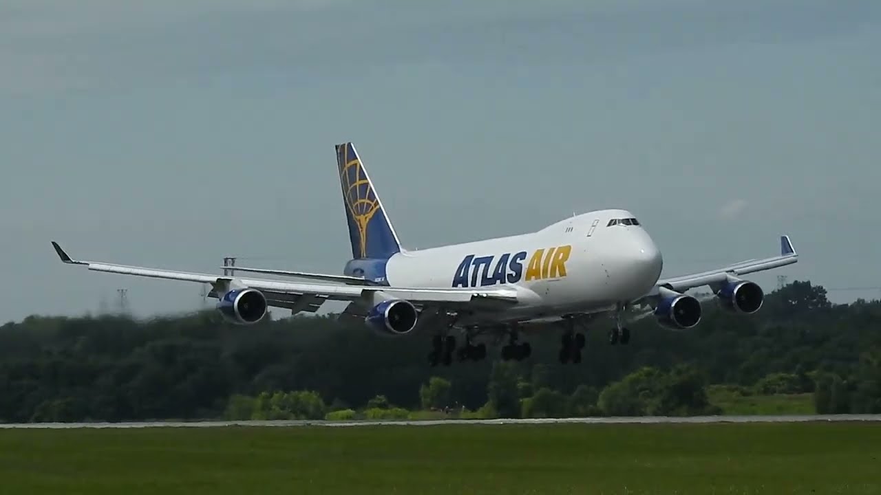 The  Atlas Air 747-400f landing at YHM up close!