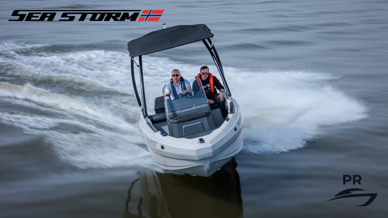 PR Boats   Adam Małysz   SeaStorm 17