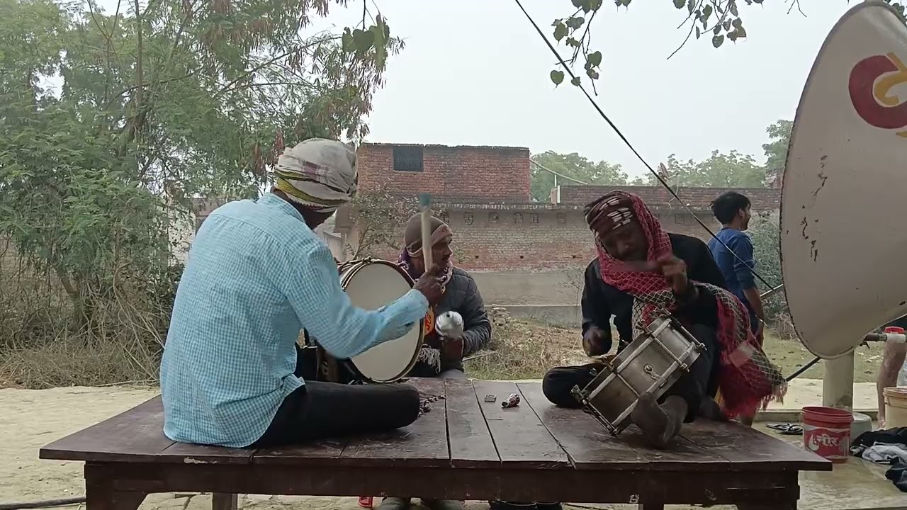 dehati song lagal bate Maya ke bajar