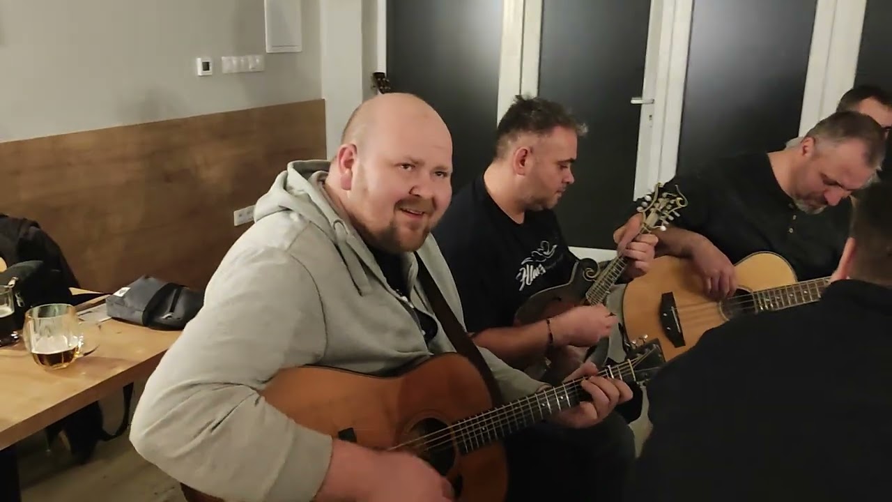 Cherokee Shuffle  (Country pub  Šterusy) 19. 2. 2022 Bluegrass jam Slovakia