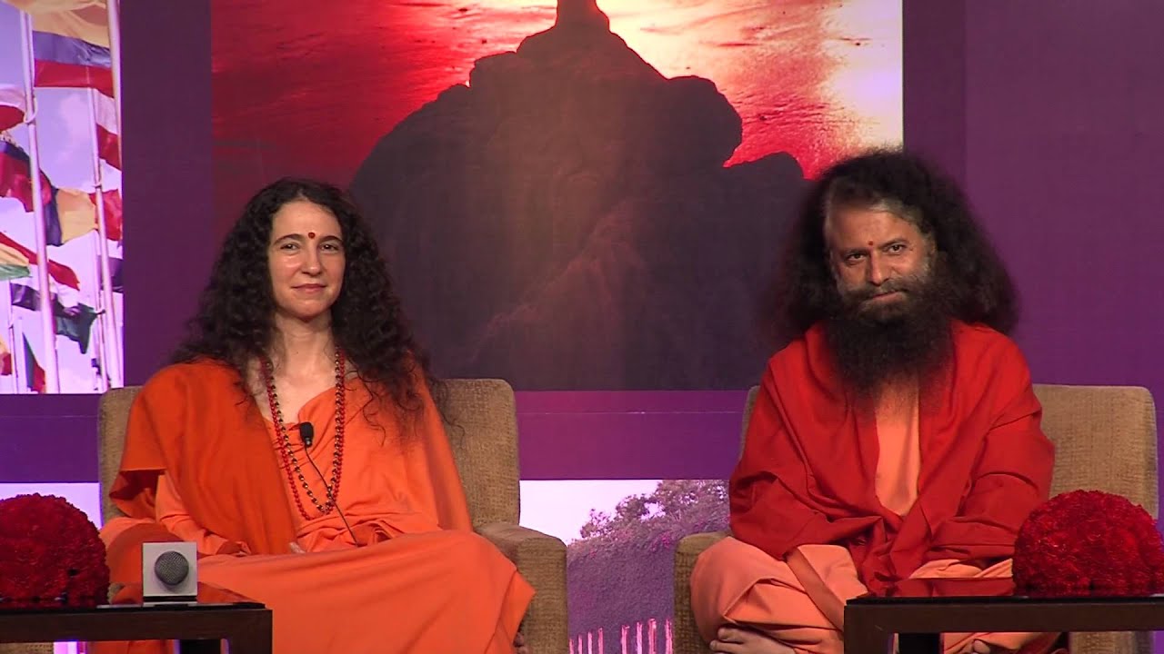 GSWS 2013: Swami Chidanand Saraswati and Sadhviji Bhagawati Saraswati