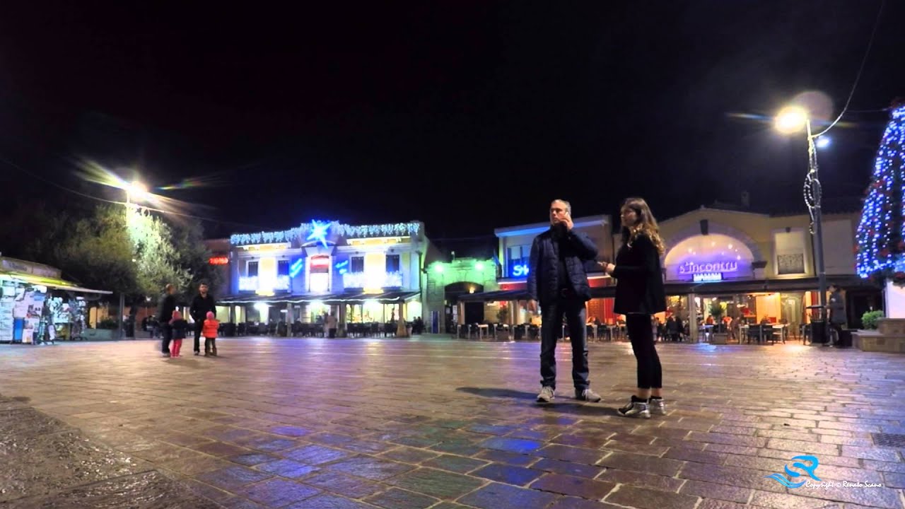 Piazza del Popolo a Pula ( CA )