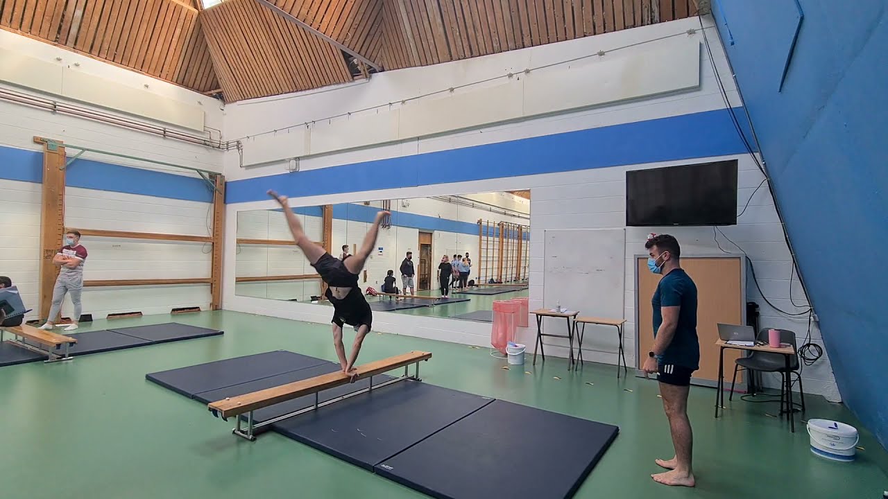 How to Create a Gymnastics Sequence (Junior Cycle Physical Ed Short Course - Gymnastics Strand)