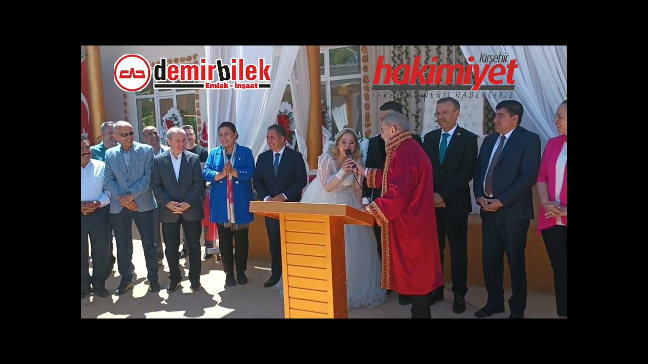 Mucur Belediye Başkanı Atılgan Yılmaz'ın kızı Asena dünya evine girdi