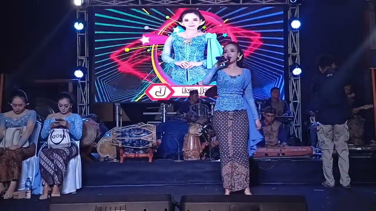 Acara Petik Laut di Desa Tambakrejo.Bareng Campursari Nglegges Budoyo 