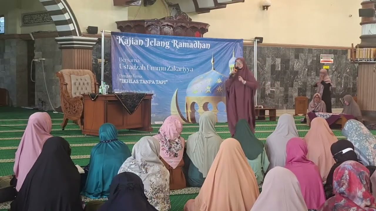 Sebelum acara dimulai dilakukan cek kesehatan lebih dulu oleh Tim Medis Dompet Dhuafa.