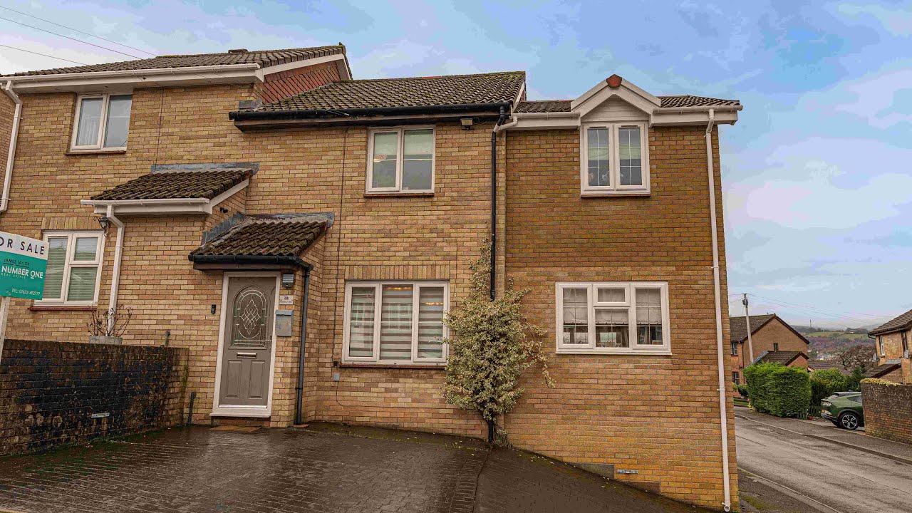 20 Chester Close