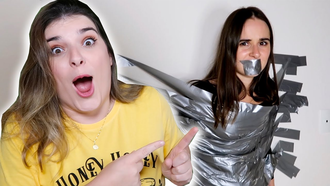 COLEI MINHA IRMÃ NA PAREDE!