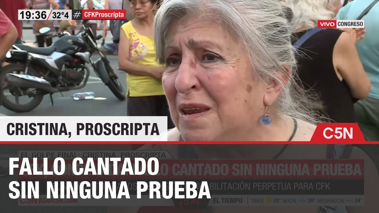 MANIFESTACIÓN en las inmediaciones del CONGRESO en APOYO a CRISTINA KIRCHNER