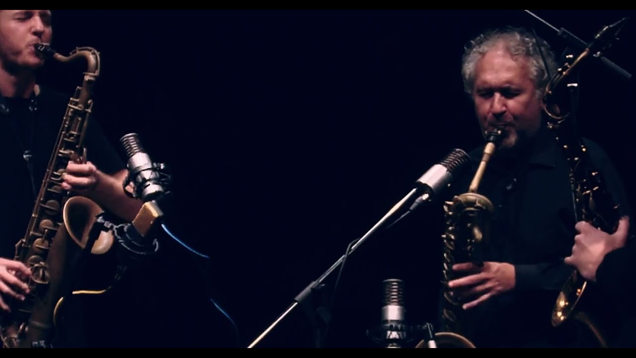 Dan Kinzelman 'Unfall' plays Gift