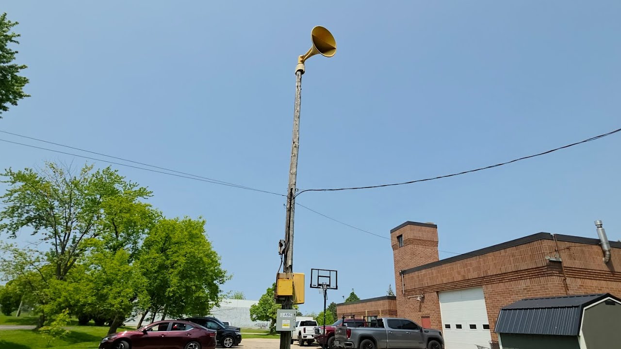 ACA Hurricane 130 MKII Walkaround, Milwaukee WI Fire Station #39, 6/1/21