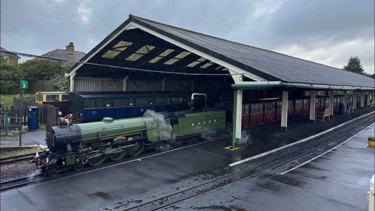 Trains around the Romney Hythe & Dymchurch Railway - 20/10/25