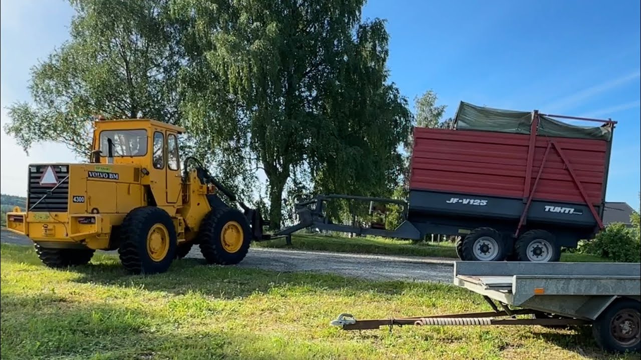 JF/TUHTI SILPPURIVAUNU, runko murtunut.
